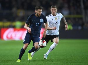 Southgate Antusias Lihat Penampilan Alli dan Lallana