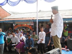 Anies Minta Dukungan 100 Persen Warga Minang