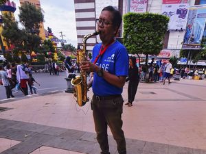 Pengamen Bersexophone