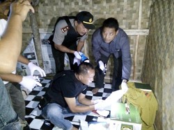 Rumah Terduga Teroris Digeledah, Istri NK Diperiksa Polisi