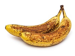 Amankah Makan Pisang yang Kulitnya Sudah Berbintik Cokelat?