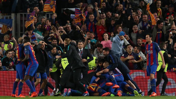 Suporter Masuk Lapangan, Barca Didenda UEFA