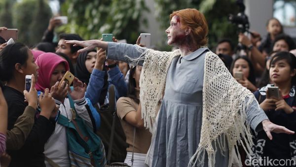 Ini Teman Hantu Risa Saraswati