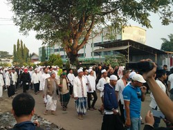 Pendemo Pembangunan Gereja Membubarkan Diri dengan Tertib