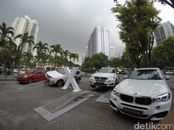 Yuk, Jajal Aneka Mobil BMW Seri X di Senayan