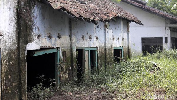 Lumpur Sisa Banjir Baleendah Kabupaten Bandung