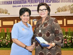 Istri TNI AU Ikut Sukseskan Gerakan Saya Perempuan Anti Korupsi