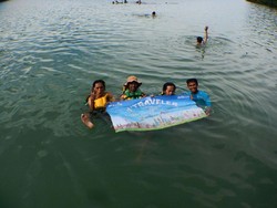 Setelah Tukik, Yuk Berenang Bareng Ubur-ubur di Danau Pulau Kakaban
