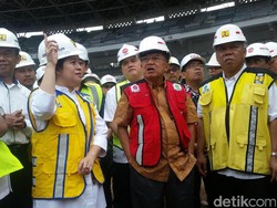 Kelakar JK Soal Rompi Merah dan Kuning ke Puan Maharani