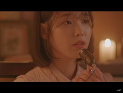 Rilis Through the Night, IU Rajai Tangga Lagu Korea Selatan