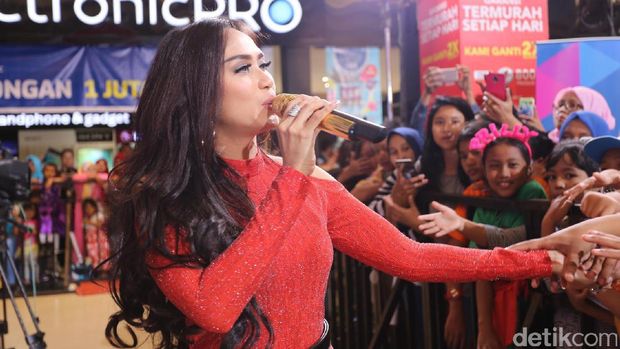 5 Fakta Bebizie, Eks Pacar Kompol Fahrul Sudiana yang Ditinggal Nikah