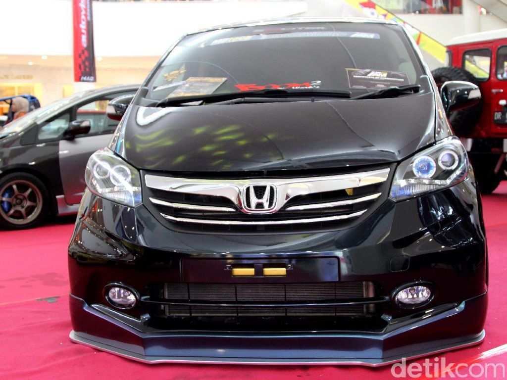 Honda: Freed Itu Lucu, Berhenti Produksi Malah Dicari Honda: Freed Itu Lucu, Berhenti Produksi Malah Dicari