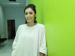 Tyas Mirasih dan Gisel Dicecar 30 Pertanyaan Soal Kasus Carding