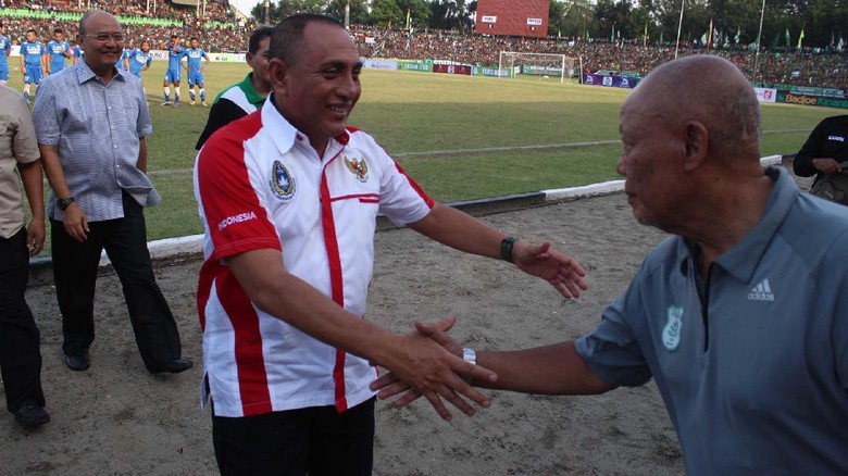Kisruh KITAS, Ketum PSSI: Apa Mau Liga Kita Hentikan? Kisruh KITAS, Ketum PSSI: Apa Mau Liga Kita Hentikan?
