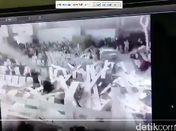 Plafon Bandara Supadio Jatuh, Nindya Karya Tanggung Jawab Penuh