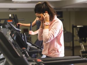Cara Tetap Fokus Selama Lari di Treadmill Cara Tetap Fokus Selama Lari di Treadmill