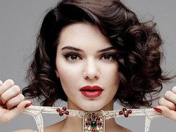 Kendall Jenner Butuh Waktu 2 Minggu untuk Merapikan Lemarinya