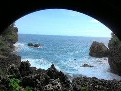 Ide Destinasi Liburan Nyepi: Pantai Buron Gunungkidul