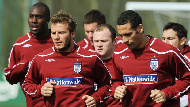 Rio Ferdinand memiliki pengalaman bersama timnas Inggris di kejuaraan-kejuaraan besar seperti Piala Dunia dan Piala Eropa.