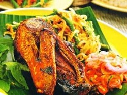 Masak Apa Hari : Ayam Betutu dan Sate Lilit yang Enak Berempah