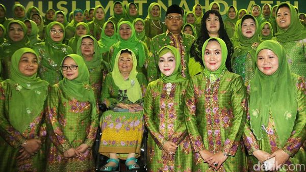 Puan dan Sinta Nuriyah Hadiri Harlah ke-71 Muslimat NU
