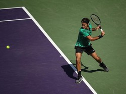 Federer Hempaskan Del Potro untuk Maju ke Babak 16 Besar