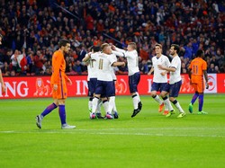 Italia Kalahkan Belanda 2-1