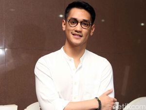 Afgan dan Rossa Sukses Hibur Warga Tuban Afgan dan Rossa Sukses Hibur Warga Tuban
