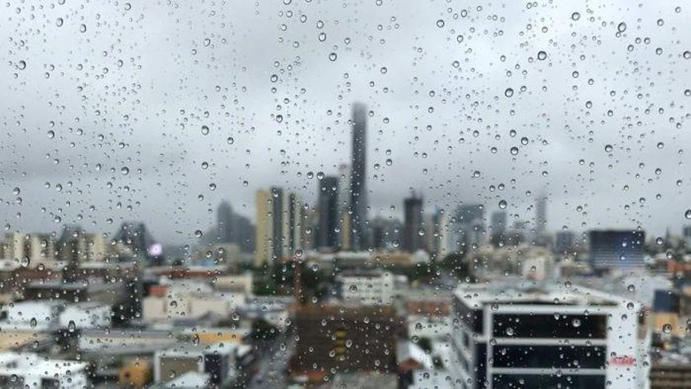 Buntut Badai Siklon Debbie, Brisbane Bersiap Diguyur Hujan Lebat