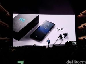 Momen Kelahiran Galaxy S8 di New York