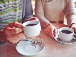 Berat Badan Bisa Turun dengan Minum Kopi Campur Mentega? Ini Kata Pakar