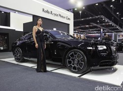 Brexit, Rolls-Royce Turun Harga Gila-Gilaan
