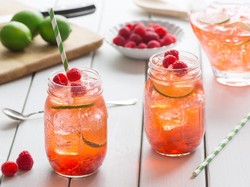 Teh Juga Enak Diminum Dingin dengan Paduan Susu hingga Beragam Topping