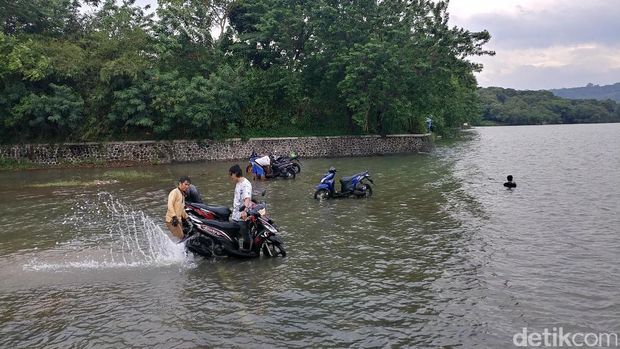 Setu Patok, danau produksi di cirebon