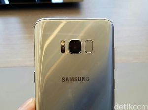 Samsung Kirim Pesan Misterius ke Banyak Pengguna Galaxy, Kamu Dapat? Samsung Kirim Pesan Misterius ke Banyak Pengguna Galaxy, Kamu Dapat?
