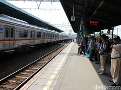 Perjalanan KRL Jabodetabek Naik Jadi 898 Tiap Hari, Ini Rinciannya