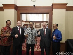 Republik Ceko Tertarik Bangun Pembangkit Listrik di Jawa Timur