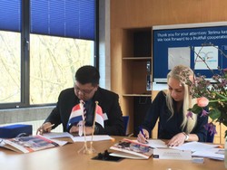 Cetak Sarjana Andal, President University Gandeng Kampus di Belanda