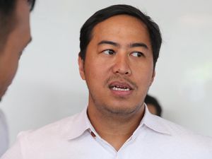 Buku Persisten Pandji Pragiwaksono Rilis Akhir Pekan Ini Buku Persisten Pandji Pragiwaksono Rilis Akhir Pekan Ini