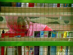 Tingkatkan Minat Baca Masyarakat Lewat Limbah Pustaka