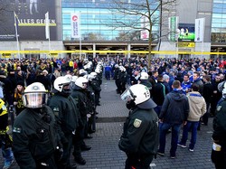 Pekan-Pekan Sengit Bundesliga: Revierderby lalu Der Klassiker