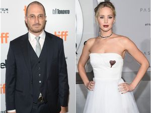 Ini yang Bikin Jennifer Lawrence Cocok dengan Pacar Lebih Tua 22 Tahun Ini yang Bikin Jennifer Lawrence Cocok dengan Pacar Lebih Tua 22 Tahun