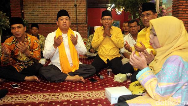 Nusron Hadiri Pengajian DPD Golkar Jaksel