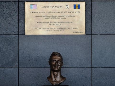 Ini Respons Seniman Pembuat Patung Ronaldo Usai Karyanya Diolok-olok