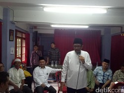Sempat Terjebak, Djarot Janji Perbaiki Lift di Rusun Benhil