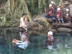 Ritual Ngangsu Banyu, Solidaritas untuk Yu Patmi Kendeng
