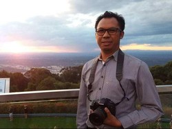 Kuliah PhD di Monash, Sastrawan Perjuangkan Kesetaraan Perawat RI