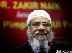 Malaysia Pastikan Zakir Naik Punya Status Permanent Residence