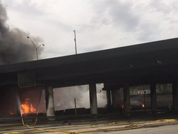Jalan Layang di Atlanta AS Ambruk Akibat Kebakaran