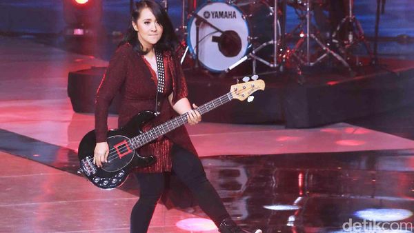 Chua Kotak Tampil Energik